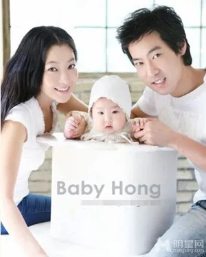 金喜善女儿图片_5
