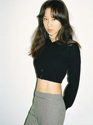 孔孝真性感时尚杂志写真图片第1张