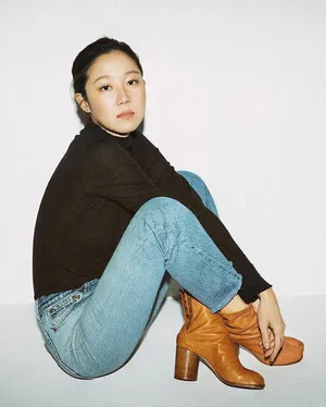 孔孝真性感时尚杂志写真图片_4