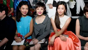 孙俪徐静蕾巴黎争艳 全智贤橘色裙装抢镜_1