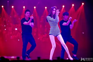 少女时代SMTOWN WEEK第二幕演唱会 性感爆棚_4