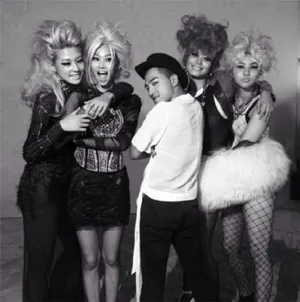 BigBang太阳东永裴写真 左拥右抱香艳无比_1