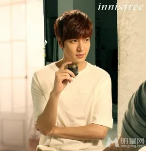李敏镐innisfree广告代言大片 幕后照曝光_3