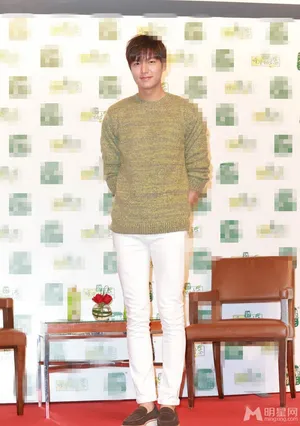 李敏镐现身香港 称不排斥与金秀贤合作_5