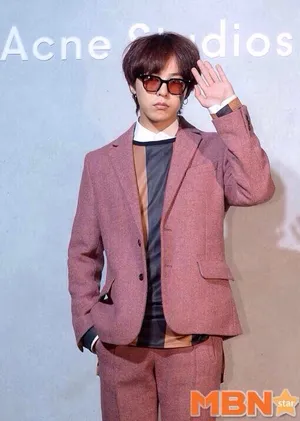 150918 AcneStudios开幕活动 权志龙新闻图_10