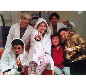 Bigbang后台的搞怪自拍图片_6