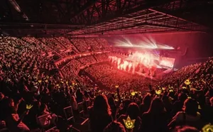 Bigbang泰国开唱 2万观众狂热朝圣_5