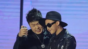 Bigbang成员GD北京热辣开唱 杜海涛跪求合影_2