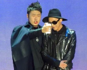 Bigbang成员GD北京热辣开唱 杜海涛跪求合影_5