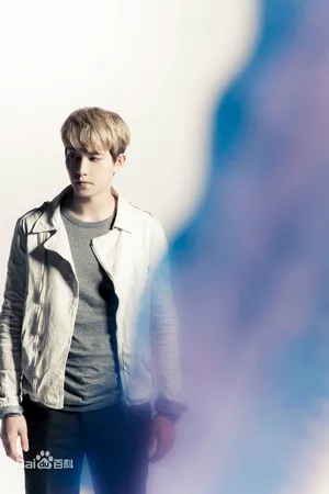 CNBLUE李宗泫画报写真 男性魅力四散_12