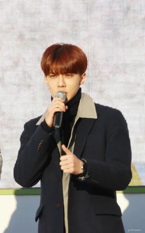 EXO吴世勋图片集合 150131自然乐园签售会现场图_7