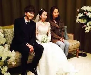 李光洙妹妹结婚 众明星捧场_3