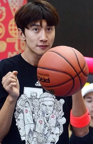 李光洙河东勋HAHA阿迪2015篮球大会帅气打篮球图片集合_13