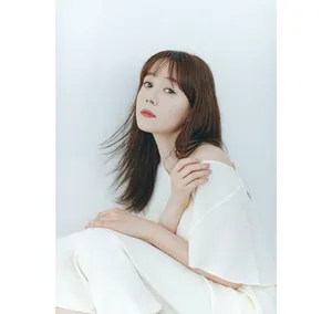 特林德尔玲奈长裙气质唯美写真图片_3