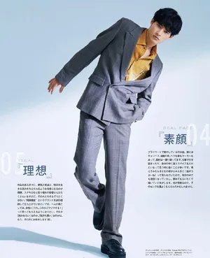 冈田健史深灰西装帅气少年气质写真图片_2