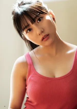 田中美久齐刘海大眼超萌写真图片_4