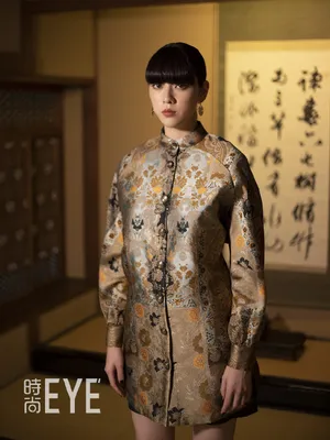 三吉彩花齐刘海发型优雅写真图片_2