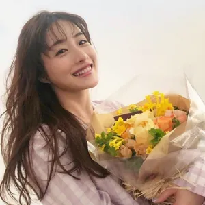 石原里美甜美俏丽写真图片