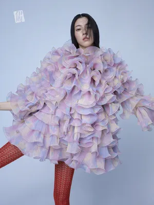 三吉彩花时尚大片写真图片_6