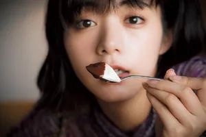 池田依来沙杂志写真图片