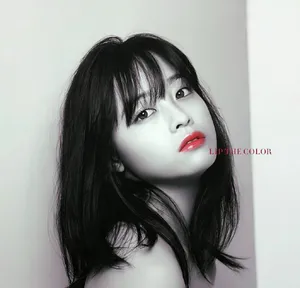桥本环奈黑白性感写真图片