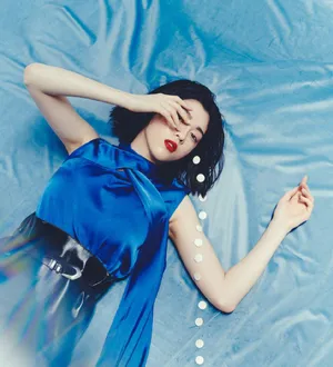 三吉彩花酷美时尚写真图片_4