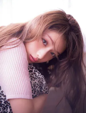 石原里美甜美性感写真图片_3