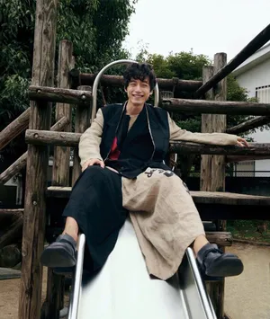 坂口健太郎日系少年中文杂志写真图片_2