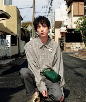 坂口健太郎日系少年中文杂志写真图片_5