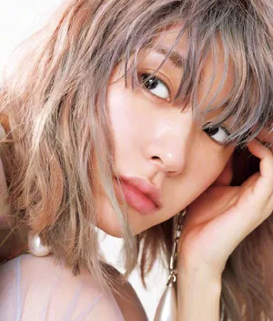 新垣结衣百变酷美杂志写真图片_12