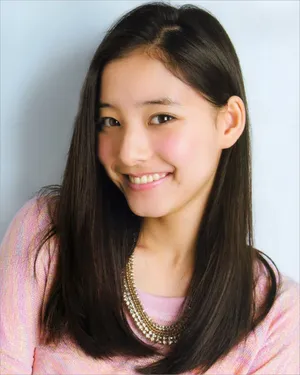 新木优子时尚杂志写真图片