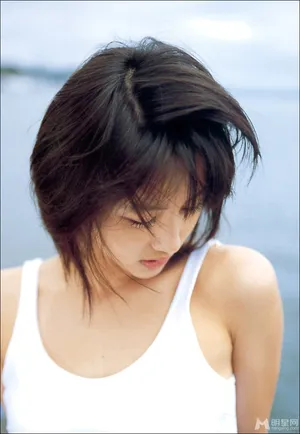 堀北真希清纯写真图片_3
