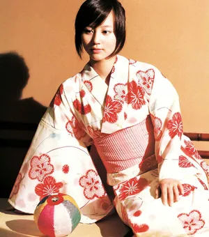 堀北真希可爱和服清新写真_2