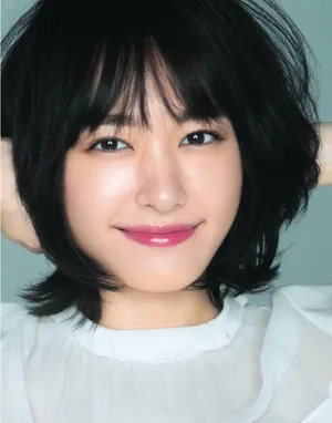 新垣结衣最新杂志写真图片