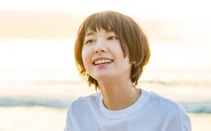 新垣结衣短发甜美治愈写真图片