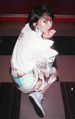 新垣结衣复古红唇性感魅力写真图片_3