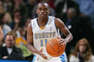 NBA名人堂“矮将军”厄尔·博伊金斯球星图片_7