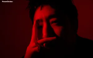 潘玮柏红与黑造型写真图片_3