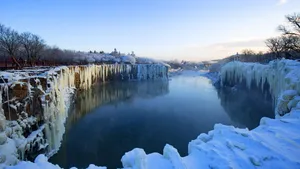 镜泊湖瀑布图片_5