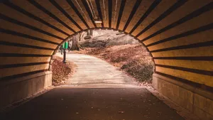 公路隧道图片_3