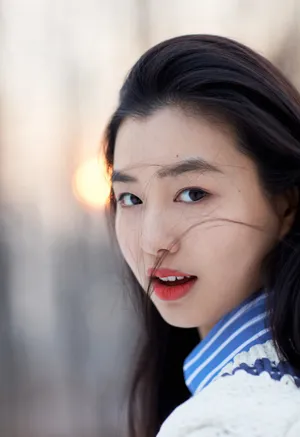 陈瑜清爽优雅写真图片_2
