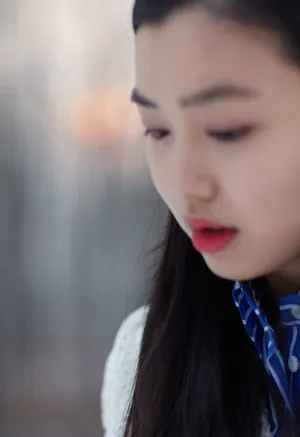 陈瑜清爽优雅写真图片_3