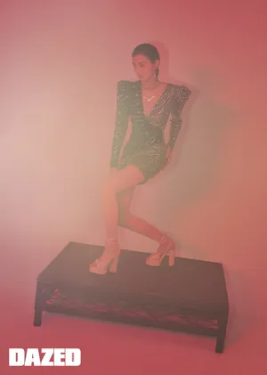 陈瑜性感复古光影写真图片第1张