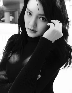 李诗颖黑白质感写真图片