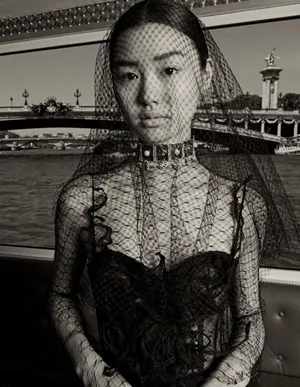 模特陈瑜黑色面纱性感迷人写真_6