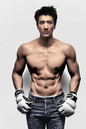 王力宏肌肉内页大片写真图片第1张