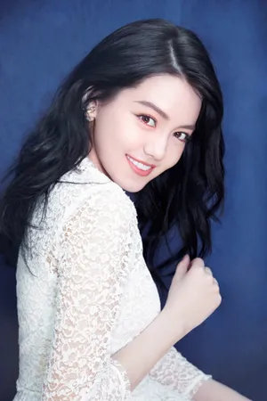 李诗颖性感纯白写真图片第1张