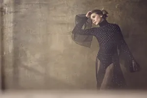 “奥妹”伊丽莎白·奥尔森朦胧性感写真图片_8
