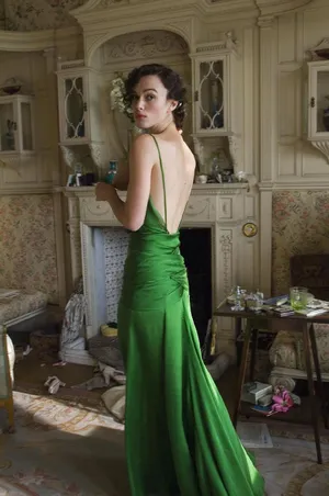 演员凯拉·奈特莉KeiraKnightley复古性感图片_8