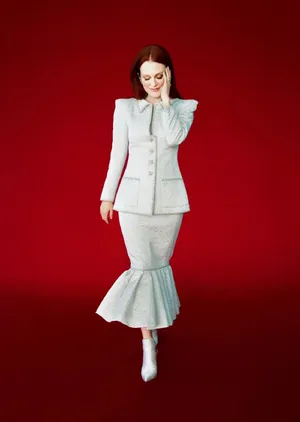 “影后”朱丽安·摩尔时尚封面大片写真图片_4